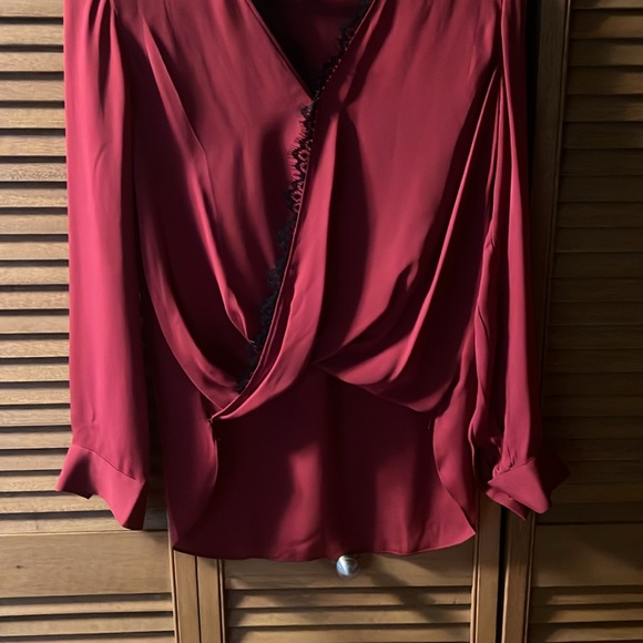 L’Agence blousr - Picture 3 of 6